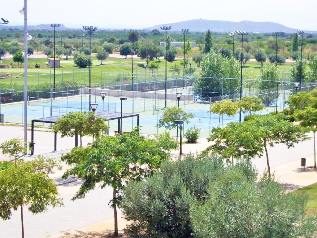 Espectacular Chalet Adosado Para Vacaciones En Panoramica Golf Sant Jordi Kültér fotó